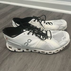 On Cloud X Men Shoes Size 12